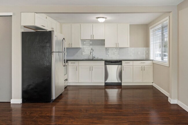1514 23rd Ave-Unit -1516 in Seattle, WA - Building Photo - Building Photo