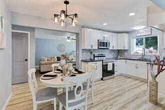 2628 Cypress Ave in Stockton, CA - Building Photo - Building Photo