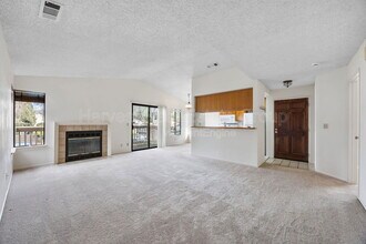 38860 Cherry Glen Common in Fremont, CA - Building Photo - Building Photo