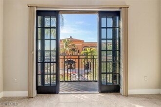 23191 Fashion Dr in Estero, FL - Building Photo - Building Photo