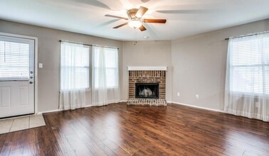 4500 Lacebark Ln in Fort Worth, TX - Building Photo - Building Photo