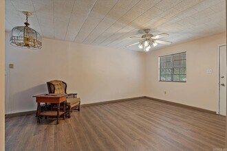 323 Perry St in Blytheville, AR - Foto de edificio - Building Photo