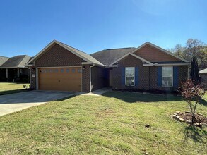 106 Summerset Ln in Huntsville, AL - Building Photo - Building Photo