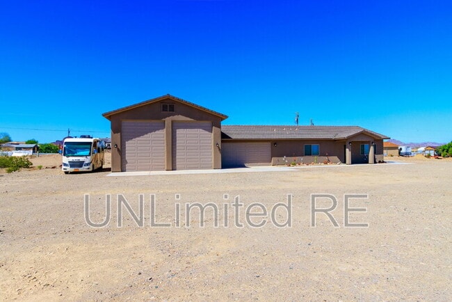 property at 7756 Sierra Vista Dr