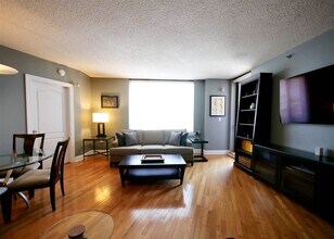 415 Newark St-Unit -7C in Hoboken, NJ - Building Photo - Building Photo