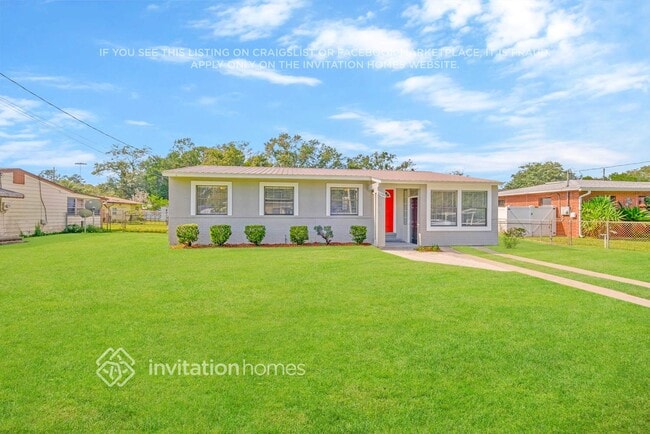 6346 Commodore Dr in Jacksonville, FL - Foto de edificio - Building Photo