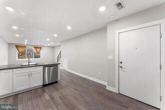 1407 N 8th St in Philadelphia, PA - Building Photo - Building Photo