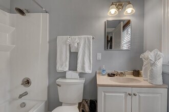 814 N Buchanan Blvd in Durham, NC - Building Photo - Building Photo