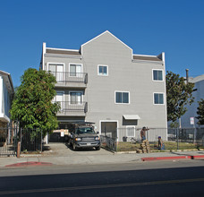 6101 Fountain Ave in Los Angeles, CA - Building Photo - Building Photo