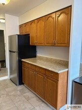 123 S Adelaide Ave in Highland Park, NJ - Building Photo - Building Photo