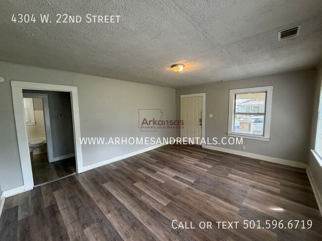 4304 W 22nd St in Little Rock, AR - Building Photo - Building Photo