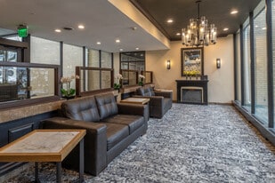 Towne House Apartments in Harrisburg, PA - Building Photo