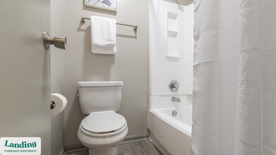 4301 Mill Village Rd in Raleigh, NC - Foto de edificio - Building Photo