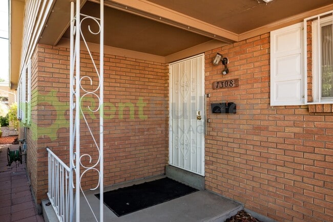 7308 Carriveau Ave NE in Albuquerque, NM - Building Photo - Building Photo