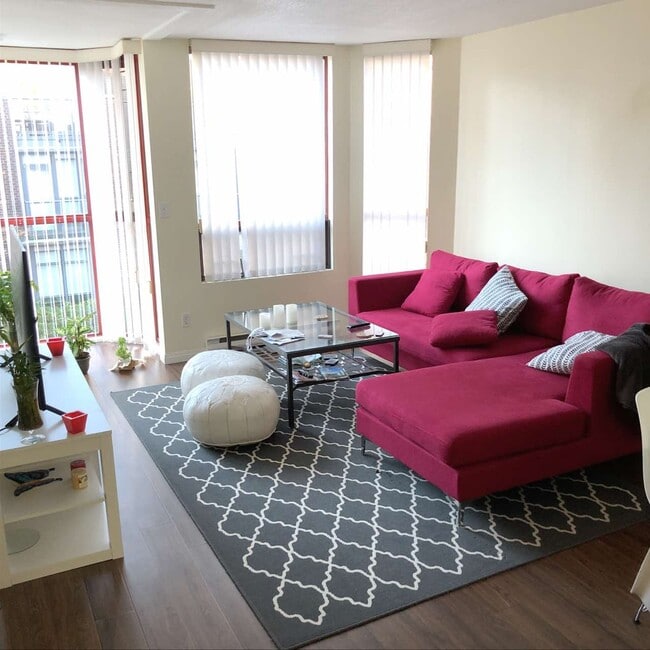 property at 811 Helmcken St