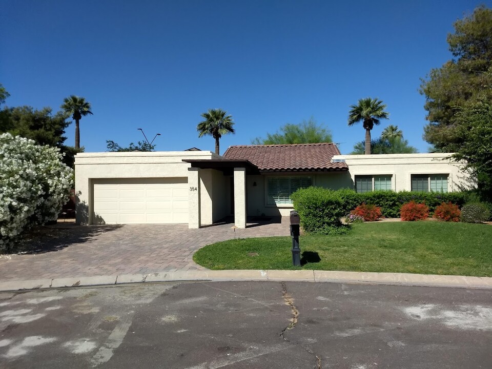 354 Ancora Dr W in Litchfield Park, AZ - Building Photo