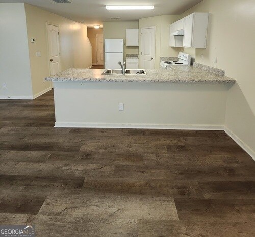 335 Freeman Cir in Villa Rica, GA - Building Photo - Building Photo