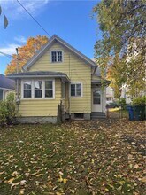 686 Seward St in Rochester, NY - Building Photo - Building Photo