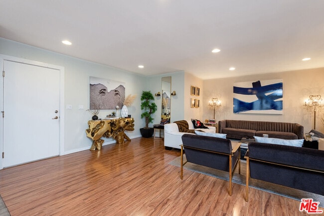 property at 1620 Malcolm Ave