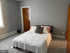 228 High St E in Glassboro, NJ - Building Photo - Building Photo