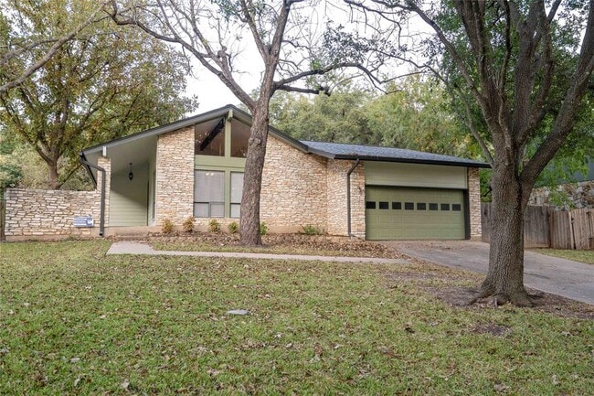 property at 7006 Shumard Cir
