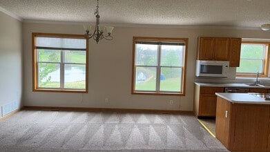 14600 N Old Number 7 in Columbia, MO - Building Photo - Building Photo