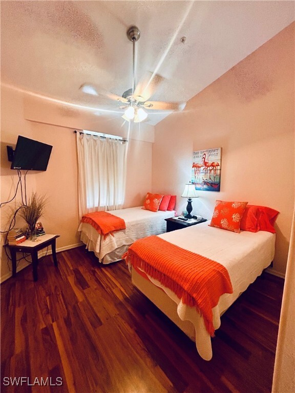 property at 1121 Van Loon Commons Cir
