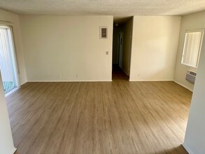 4350 Troost Ave in Studio City, CA - Building Photo - Building Photo