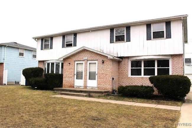 property at 300 Sundridge Dr