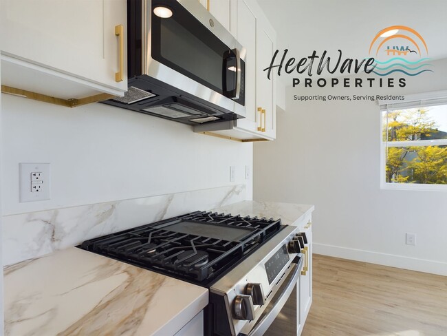 913 25th St in San Diego, CA - Building Photo - Building Photo