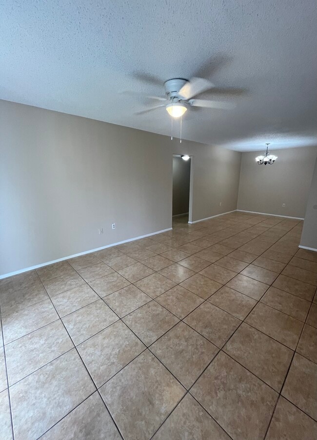 300 Cherokee Ct, Unit 300A in Altamonte Springs, FL - Building Photo - Building Photo