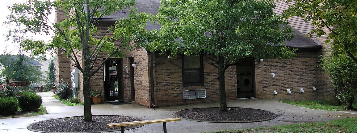 Meadowridge Apartments in Simpsonville, KY - Building Photo