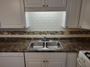 701 Lake St in Antioch, IL - Building Photo - Building Photo