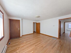 30 Murdock St in Somerville, MA - Building Photo - Building Photo