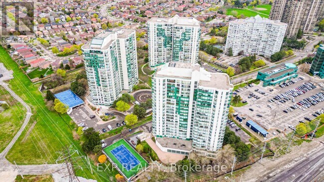 4450-4450 Tucana Ct in Mississauga, ON - Building Photo - Building Photo