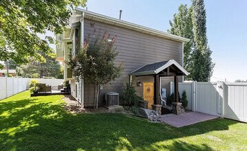 31 W Mutton Hollow Rd in Kaysville, UT - Building Photo - Building Photo