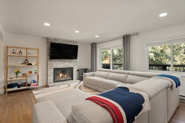property at 650 S Monarch St