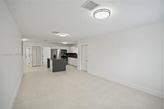 5823 NW 30th Ave in Miami, FL - Building Photo - Building Photo