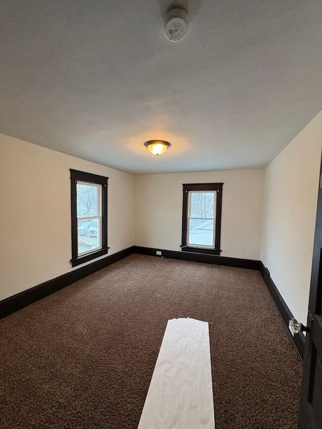 1433 Kenmore Blvd in Akron, OH - Building Photo - Building Photo