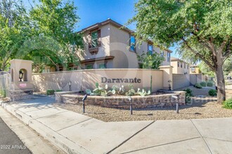 8147 W Lynwood St in Phoenix, AZ - Building Photo - Building Photo