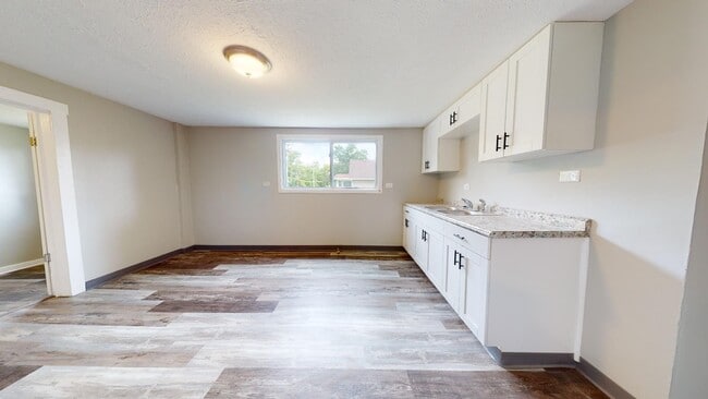 property at 4023 Valley Rd