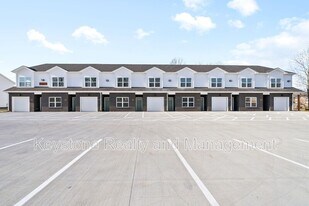 750-G-105 Tracy Ln in Clarksville, TN - Building Photo