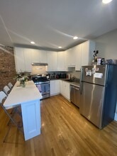 28A Cherry St, Unit 2 in Somerville, MA - Building Photo - Building Photo