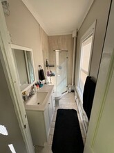 130 Highland Ave, Unit 1 in Middletown, CT - Foto de edificio - Building Photo
