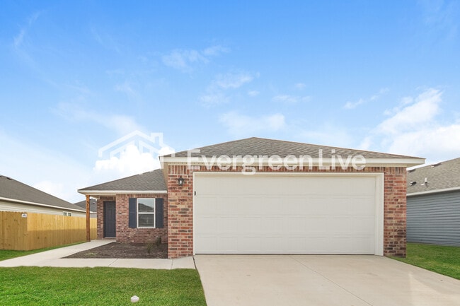 2575 E Meramec St in Fayetteville, AR - Building Photo - Building Photo