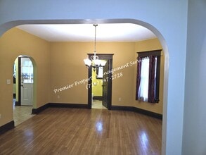 140 Jefferson Ave in Sharon, PA - Building Photo - Building Photo