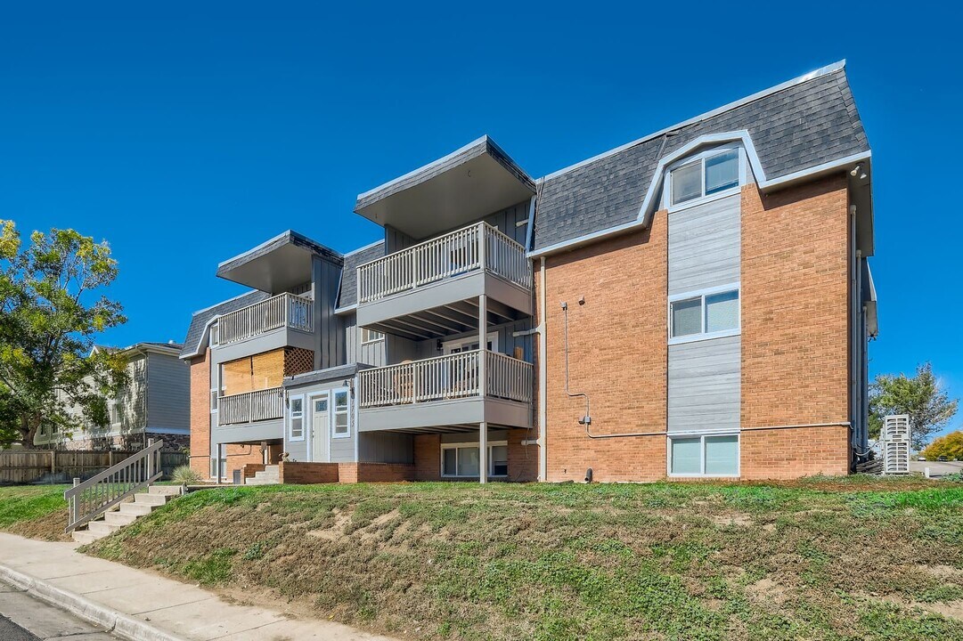 1705 30th St, Unit 101 in Greeley, CO - Foto de edificio