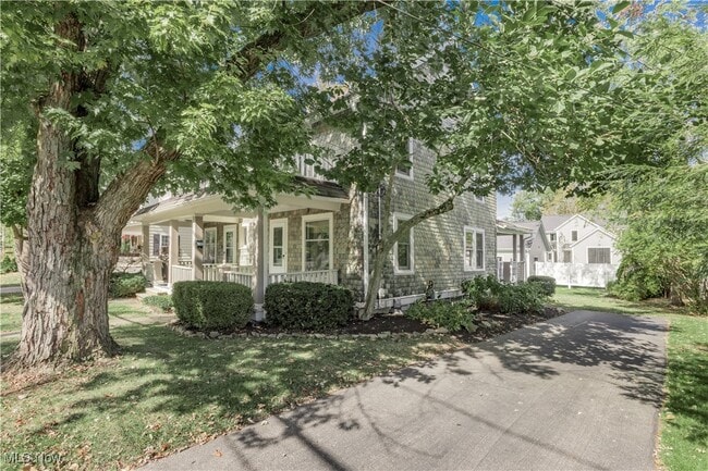 80 Olive St in Chagrin Falls, OH - Building Photo - Building Photo