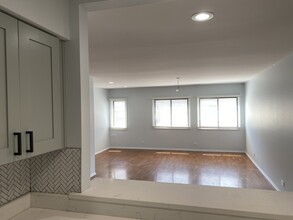 1455 W Fullerton Ave in Chicago, IL - Building Photo - Building Photo