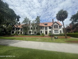 3319 Pine St in Jacksonville, FL - Building Photo